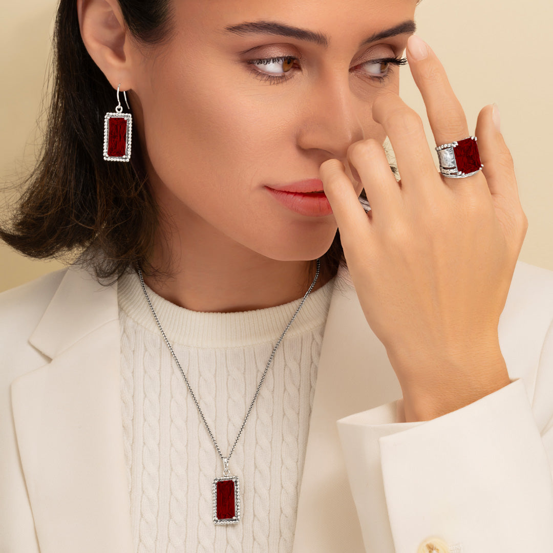 Collana in argento sterling con granato e zirconi cubici