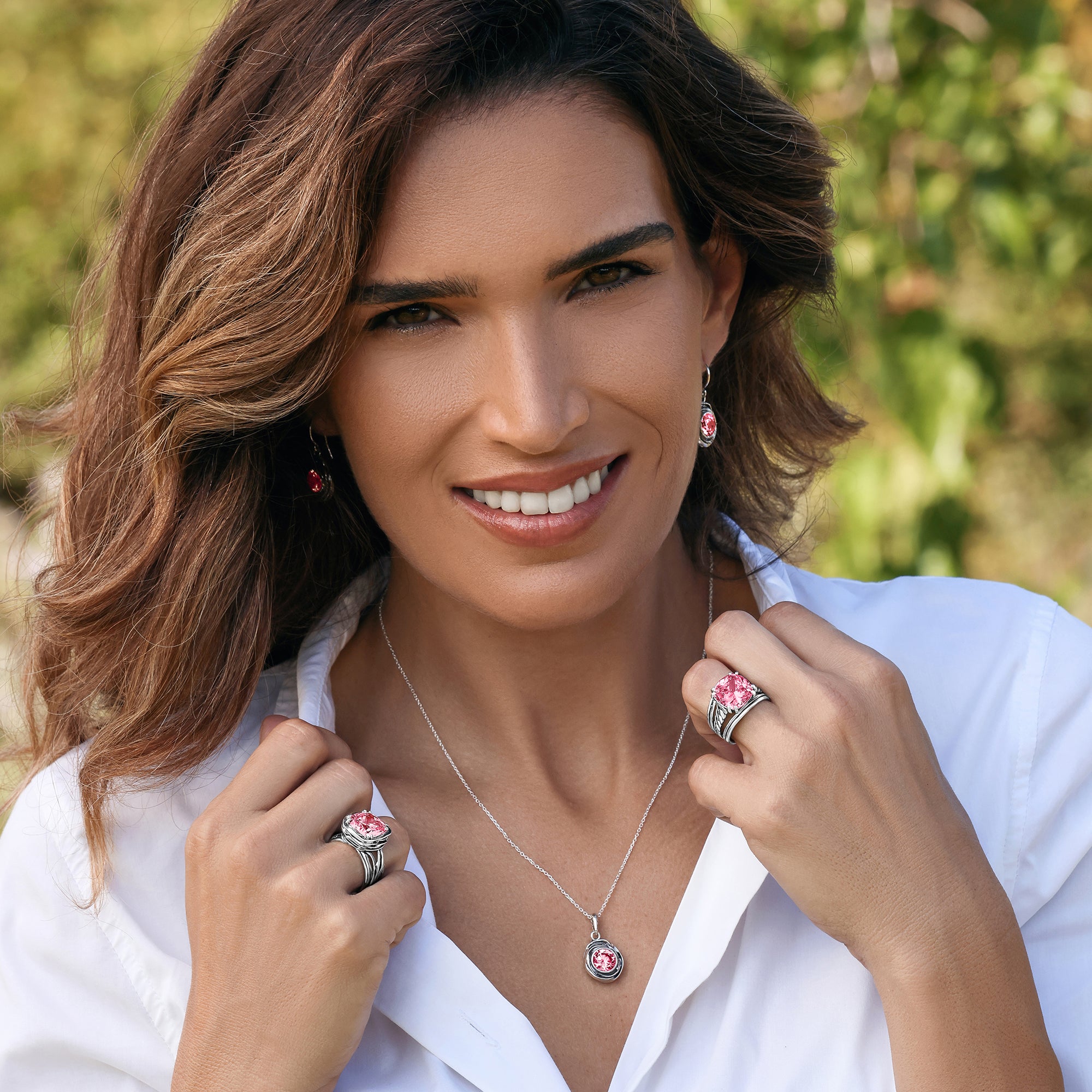 Anello a catena con zirconi rosa in argento sterling