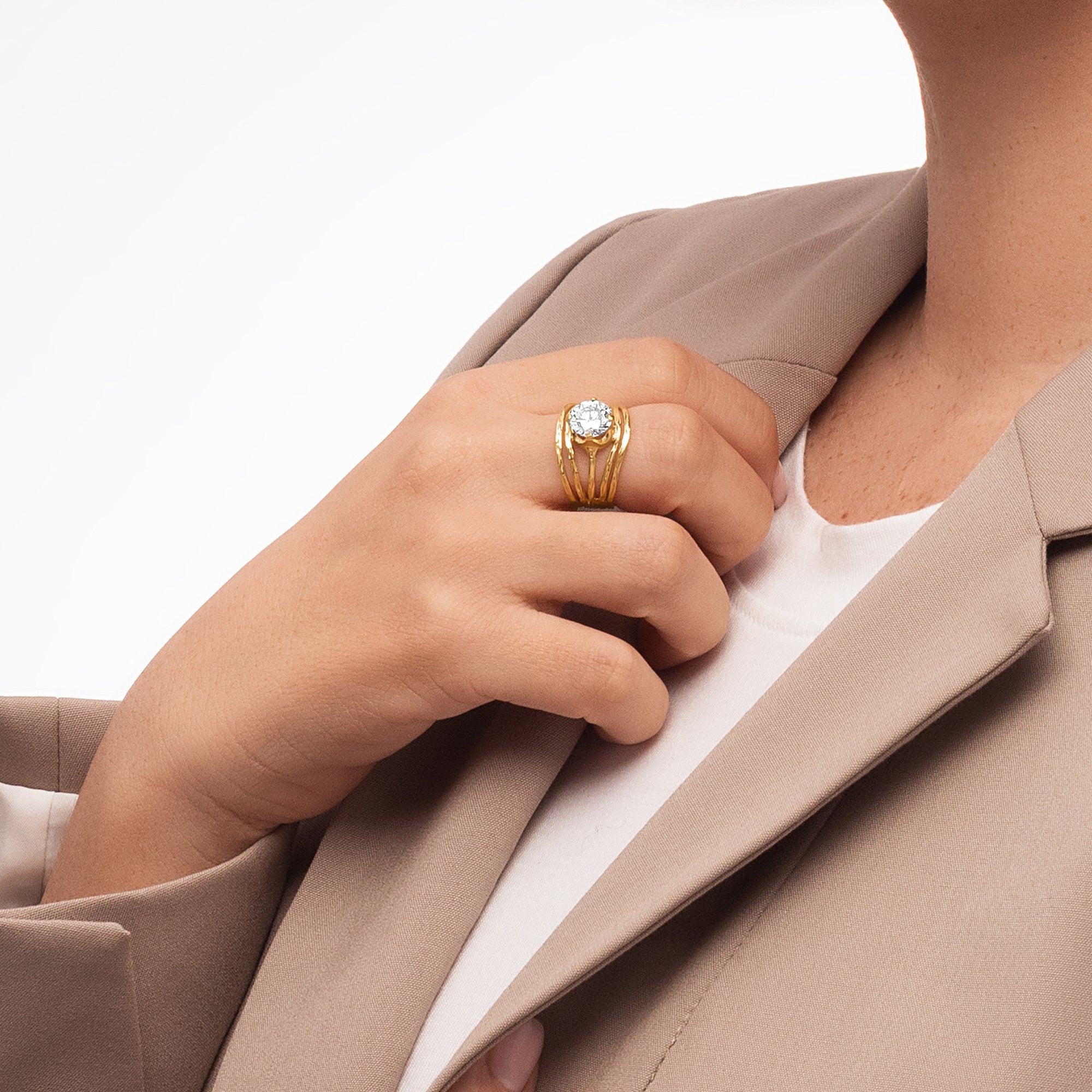 Anello in oro 14K su argento sterling con zirconi cubici galleggianti