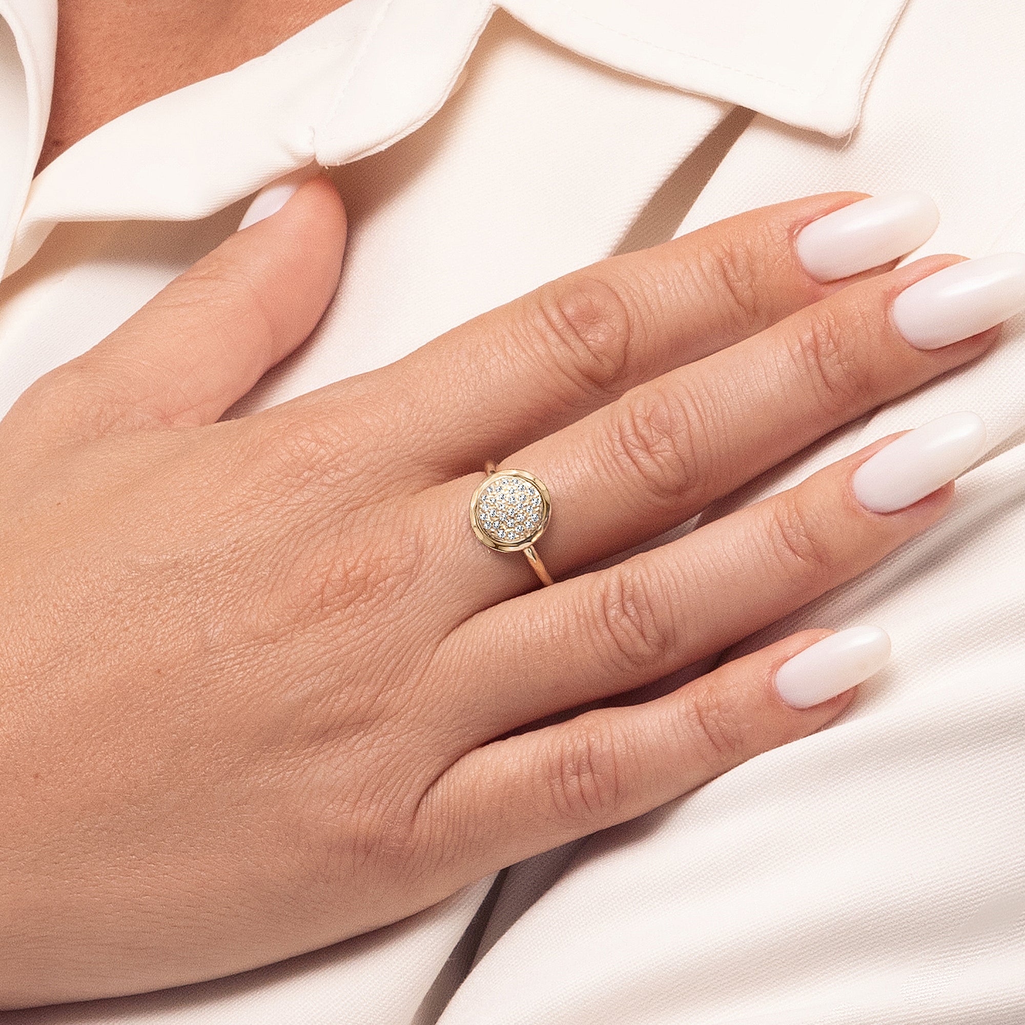 14K Gold Diamond Circle Cluster Ring