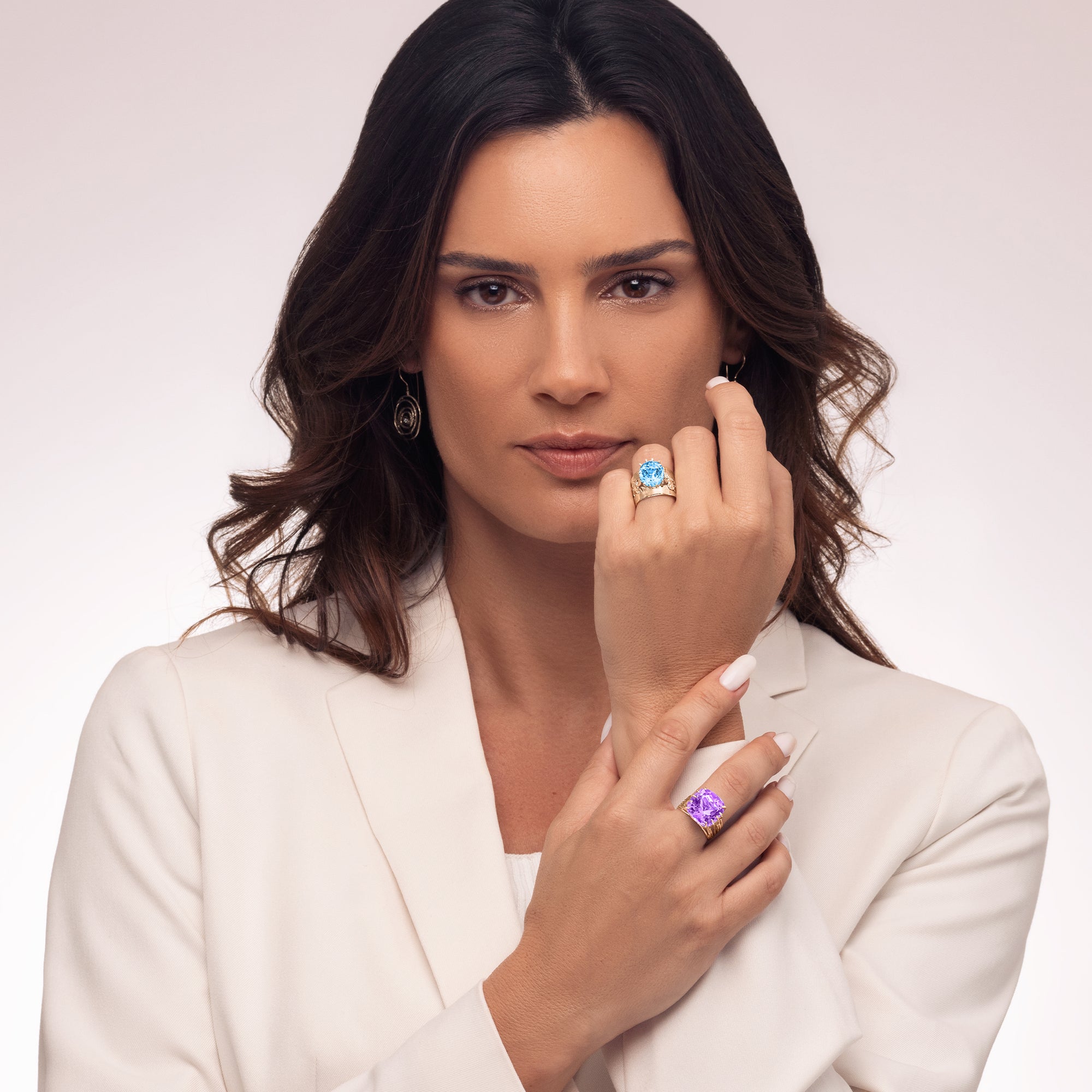 Anello in oro 14K con ametista