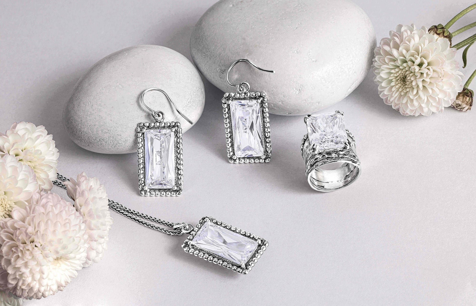 Orecchini a baguette in argento sterling con zirconi cubici