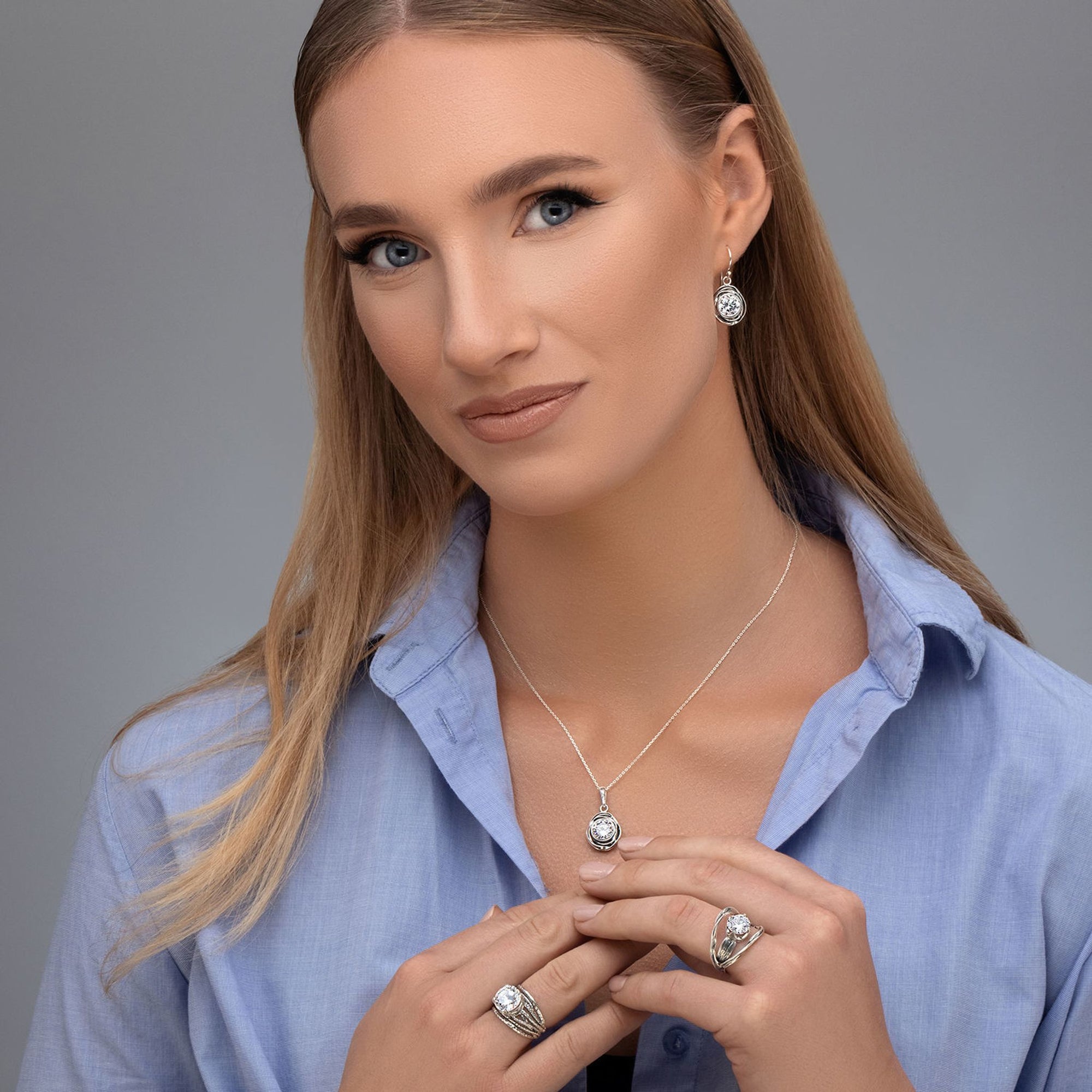 Anello avvolgente in argento sterling con zirconi cubici