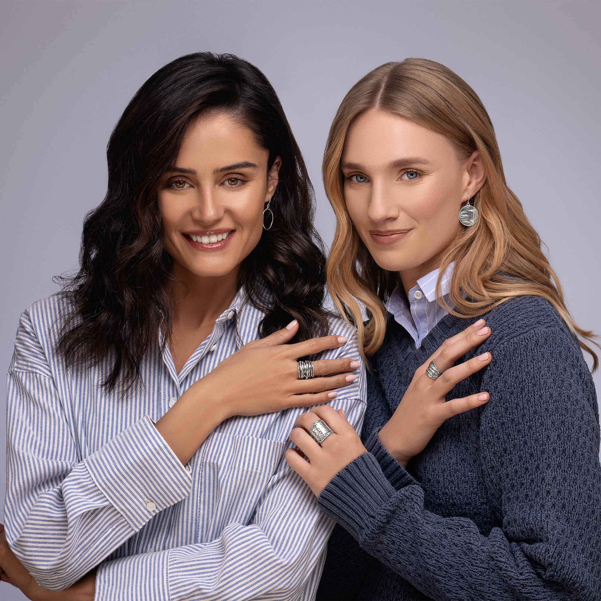 Orecchini pendenti con disco grande in argento sterling