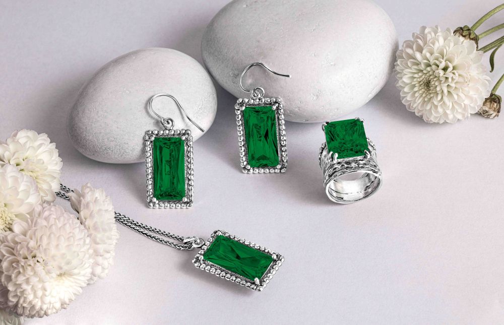 Sterling Silver Emerald CZ Baguette Necklace