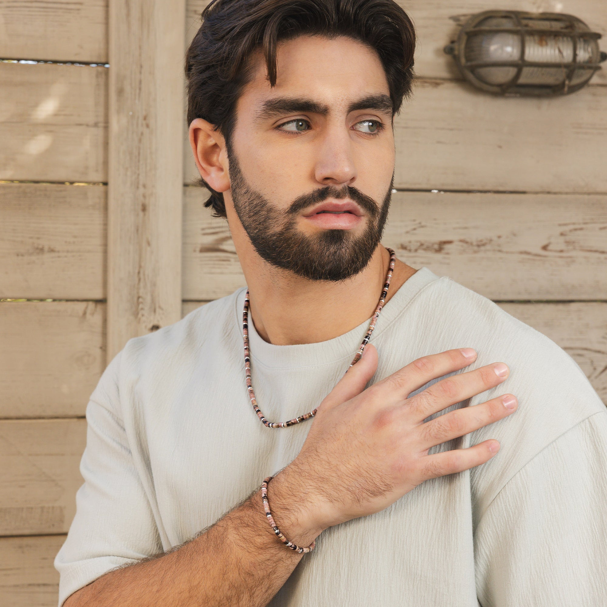 Manschettenarmband aus Sterlingsilber mit Blumenmuster