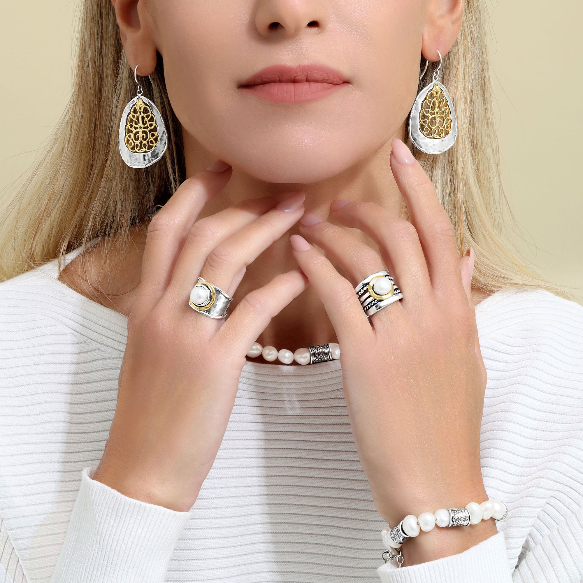 Mixed Metal Pearl Hammered Ring